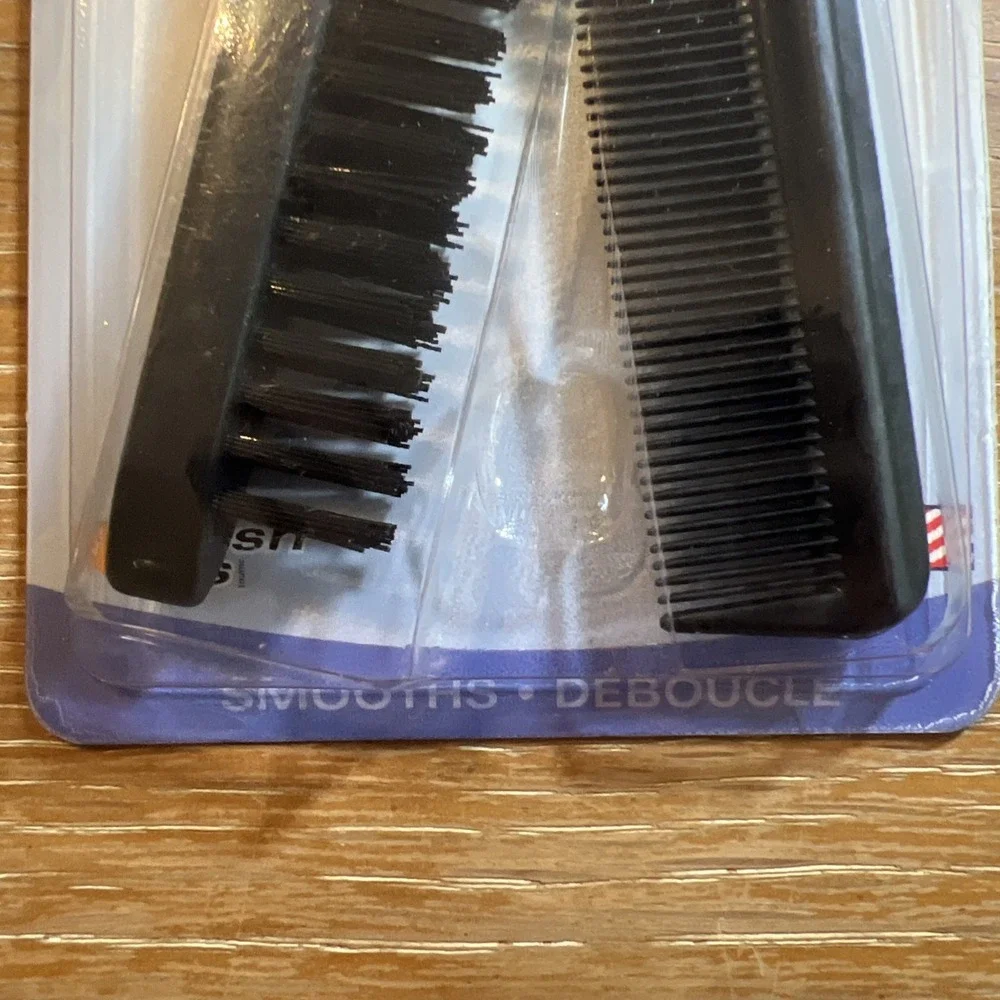 Vtg 2002 Goody 08524 Folding Brush / Comb Nylon‎ Bristles USA New Black